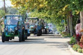 Traktoros felvonulás és SZÜRETI BÁL Csemő plakát