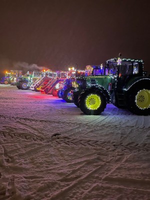 Nagykőrösi karàcsonyi traktoros felvonulás! Nagykőrös plakát