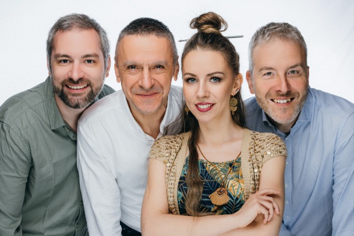 Koszika & Sárik Péter Trió