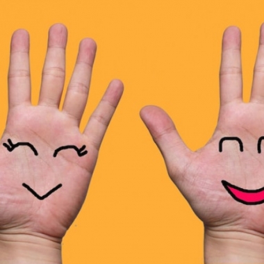 Mosolygó Stúdió - Derűs kéz jóga Hévíz